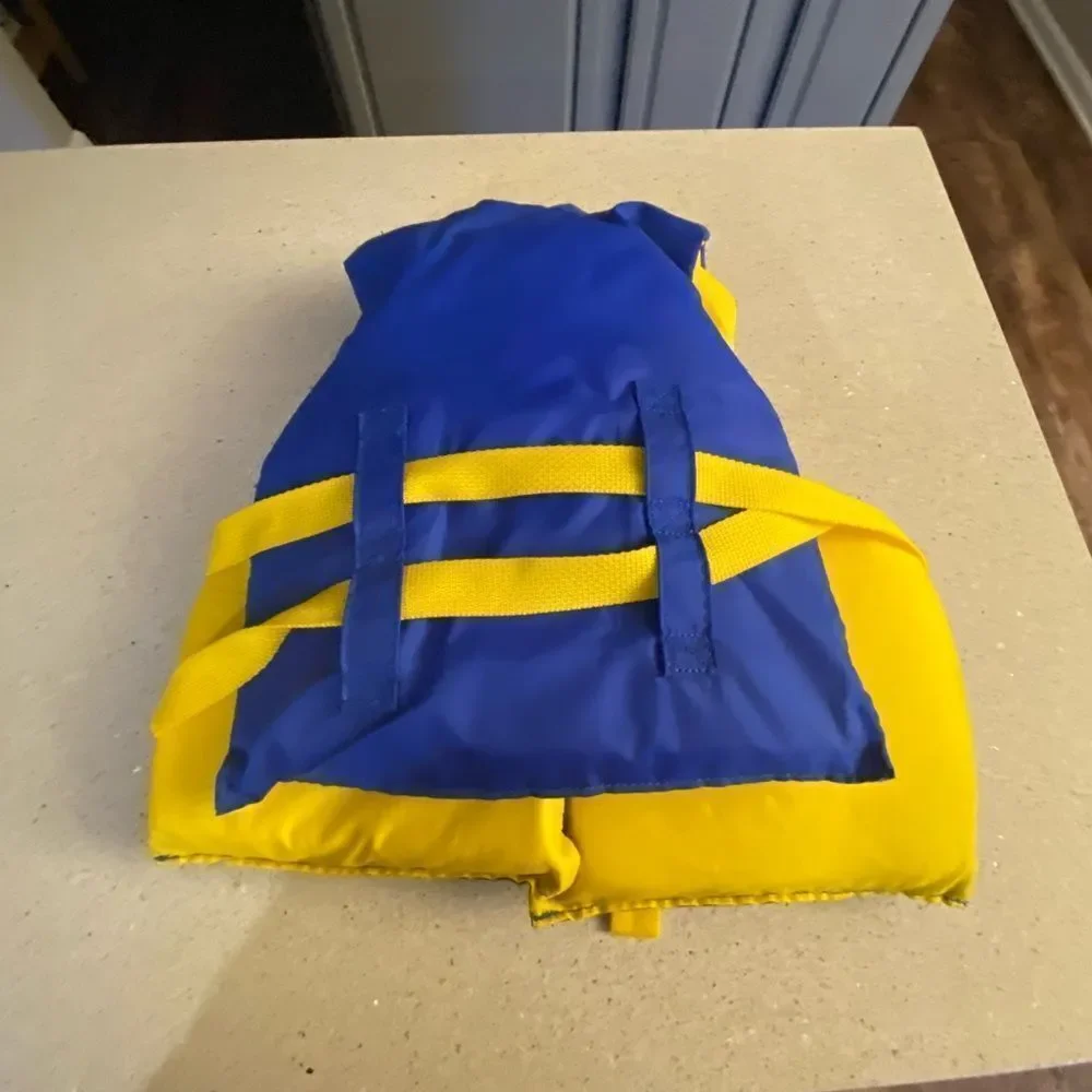 Children’s swimming vest